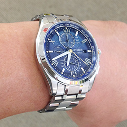 CITIZEN　AT8240-74L