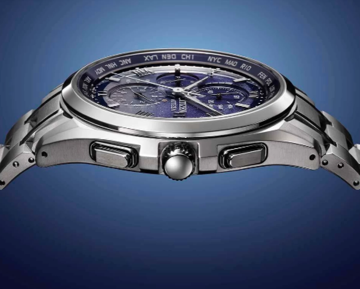 ATTESA AT8240-66L 世界限定1,700本